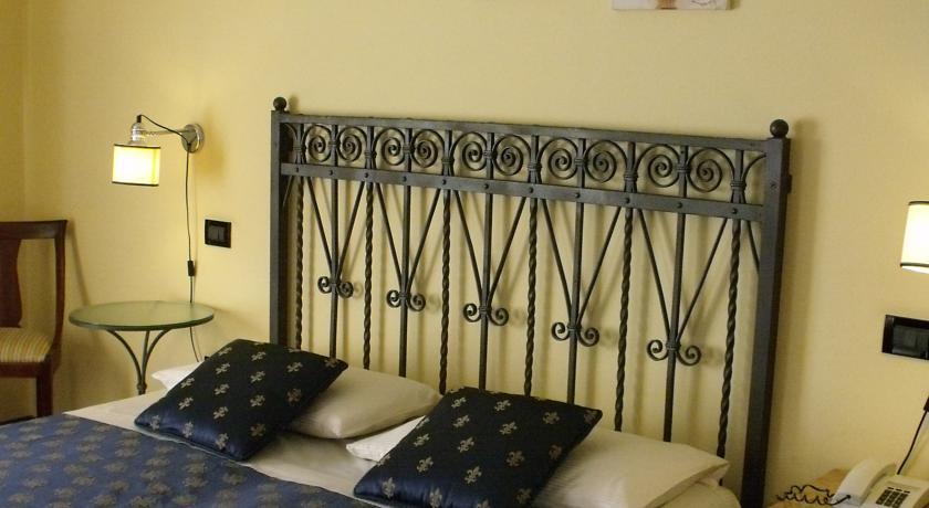 Hotel De Prati فيرّارا الغرفة الصورة